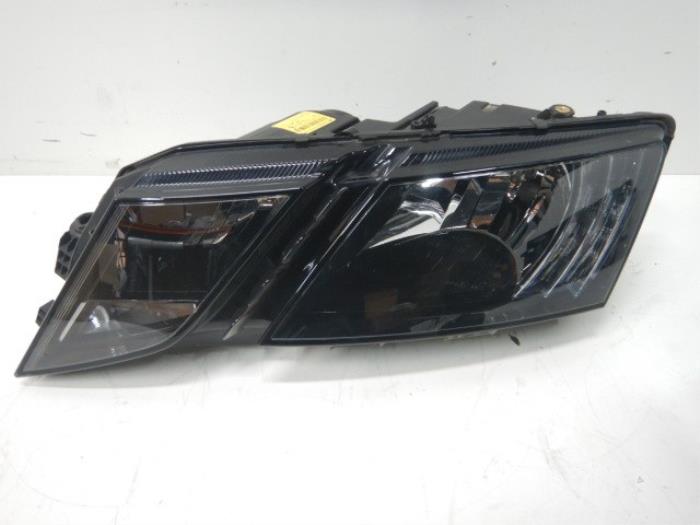 Koplamp links Skoda Octavia (22722030)