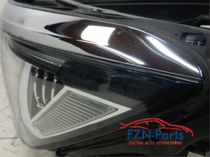VW Passat B8 Facelift Matrix IQ-Light Koplamp links