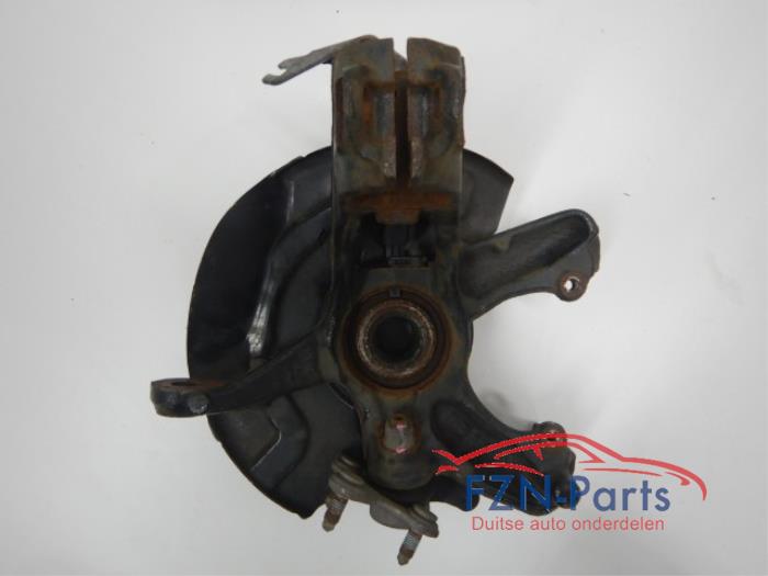 VW Polo 2G Fusee Links-voor