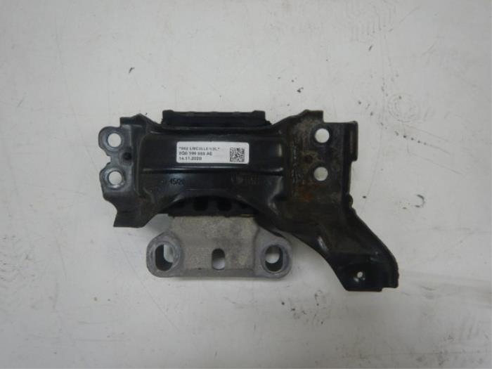 VW Polo 2G Motorsteun