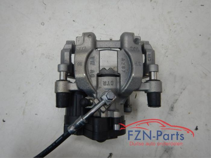 VW Passat B8 Remklauw Links-Achter