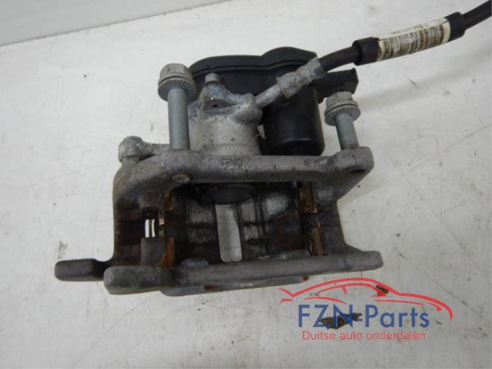Remklauw (Tang) rechts-voor Audi A5 (22739326)
