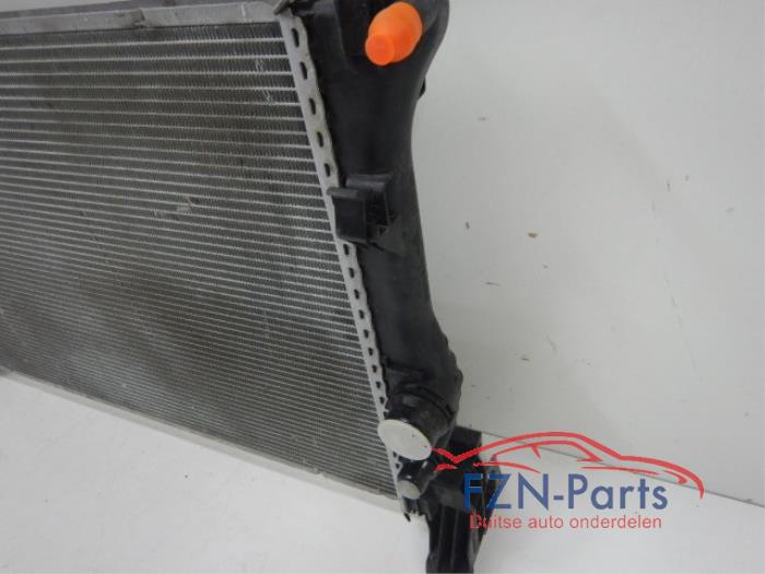 Radiateur Mercedes Vito (22739214)