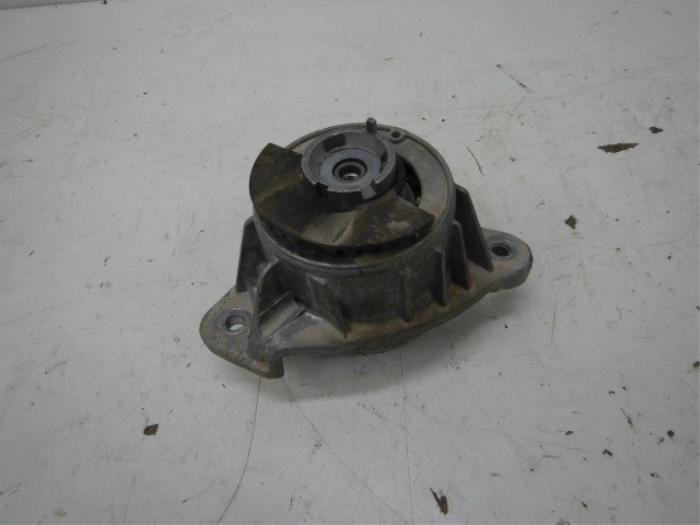 Motorsteun Mercedes Vito (22736629)