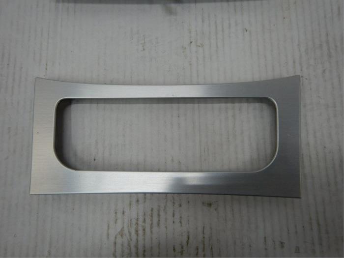VW Passat 3C8 Inleg Dashboard Grijs Aluminium Look