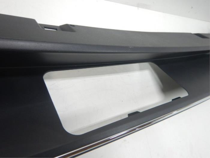 VW Golf 8 Highline Onderlip Diffuser Achterbumper