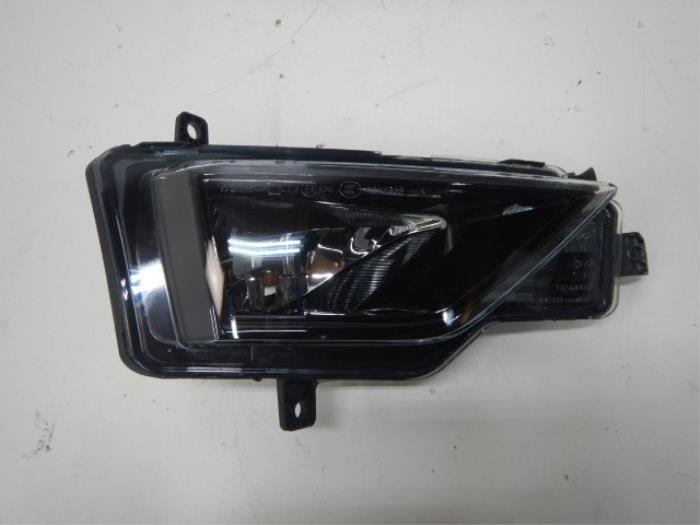 VW Golf Sportsvan Mistlamp Rechts 510941662D 510941662D Lichte schade zie fotos