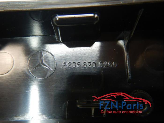 Extra Remlicht midden Mercedes C-Klasse (22734057)