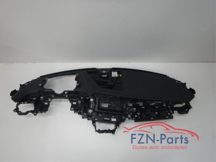 Audi E-tron GT 4J3 Dashboard Leer Leder Head up