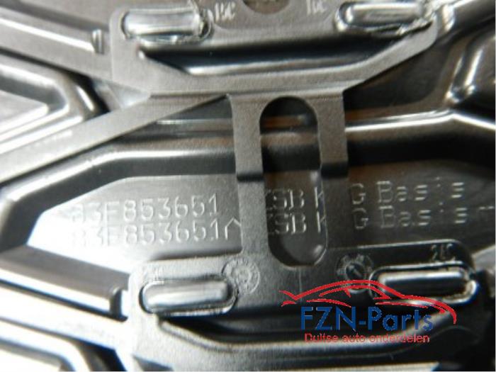 Audi Q3 83F S-Line Grille Hoogglans Zwart