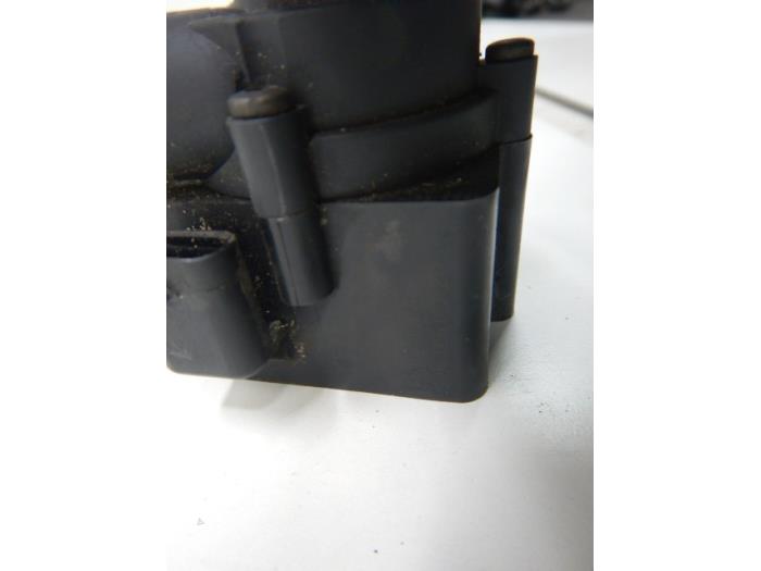 Extra waterpomp Audi A6 (22729255)