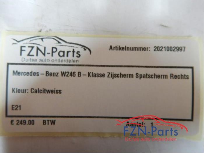Scherm rechts-voor Mercedes B-Klasse (22743561)