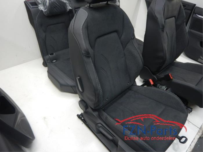 Bekleding Set (compleet) Volkswagen Golf (22743079)