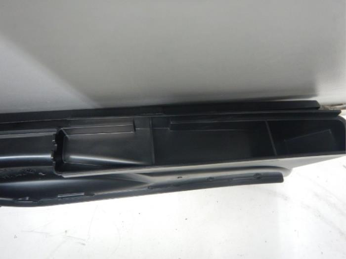 VW Golf 8 2.0 TFSI Luchtgeleider