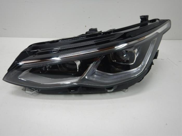 VW Golf 8 IQ Light LED Chrome Koplamp Links NIEUW