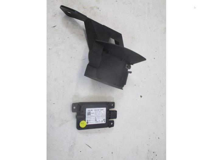 VW Sportsvan Side Assist Module Links Dodehoek sensor