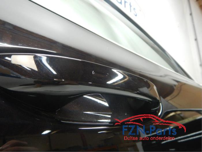 VW Tiguan 571 Portier Rechts-voor LC9X