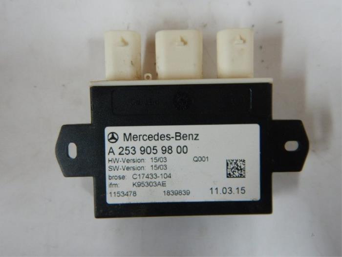 Module achterklep motor Mercedes GLC-Klasse (22742401)