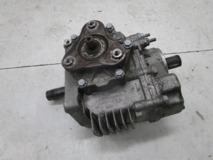 Tussenbak 4x4 Audi Q3 (22741584)