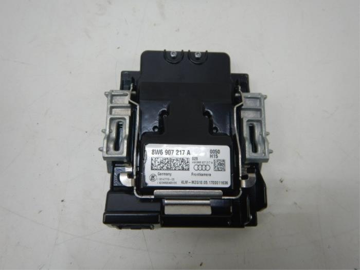 Audi A5 8W Frontcamera