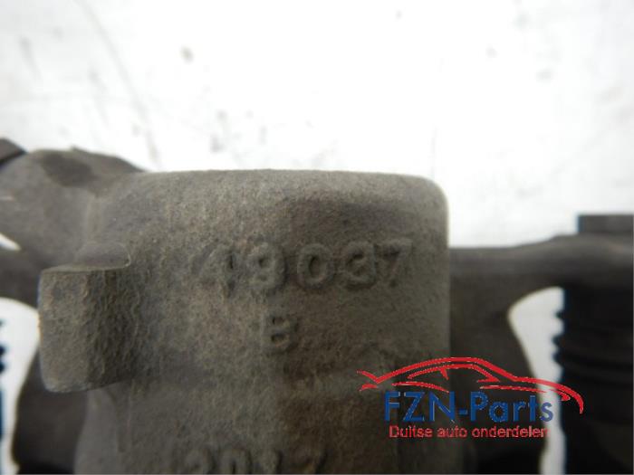 Remklauw (Tang) links-voor BMW 2-Serie (22732271)