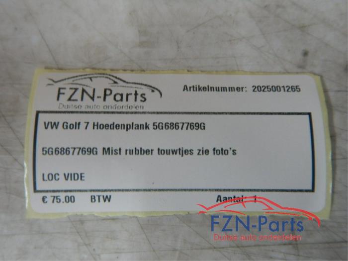 VW Golf 7 Hoedenplank