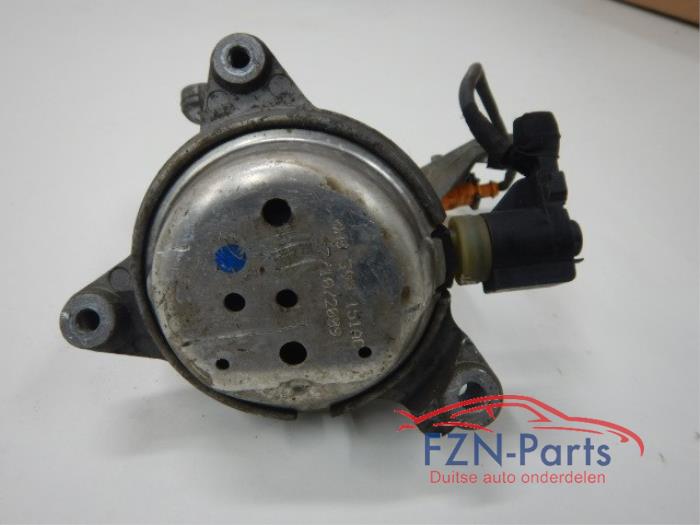 Motorsteun Audi A8 (22736673)