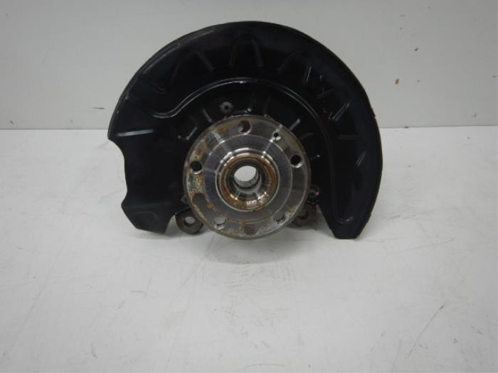 Fusee rechts-voor Volkswagen T-Roc (22729910)