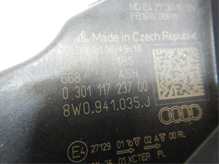 Koplamp links Audi RS4 (22721523)