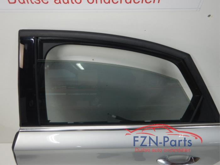 Portier 4Deurs links-achter Audi A8 (22743245)