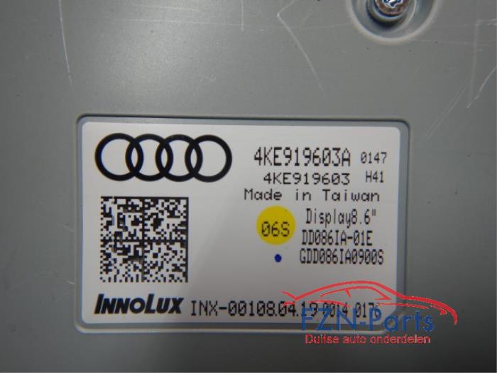 Audi E-Tron 4KE Display Scherm