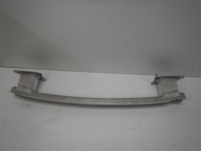 Audi A4 8W Sedan Bumperbalk