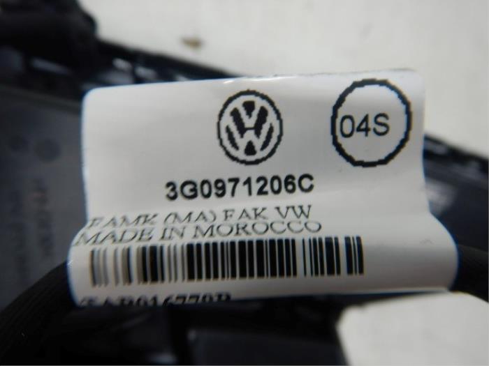 VW Passat B8 Facelift GTE Grille