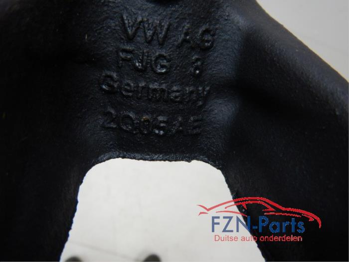 VW Polo 2G GTI Fusee Links-Voor