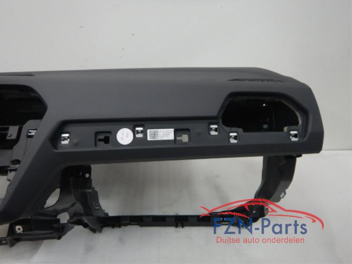 VW Tiguan 5NB 5NA Dashboard