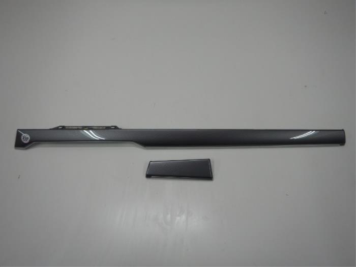 VW Passat B8 Facelift Dashboard Inleg Grijs