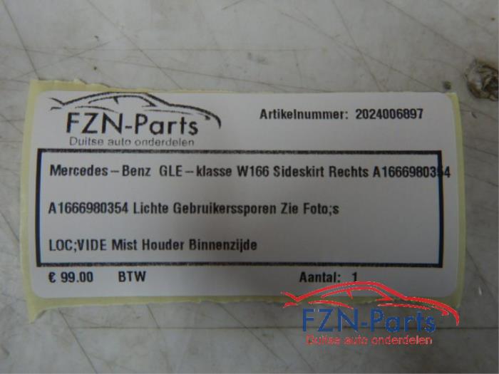 Zijskirt rechts Mercedes GLE (22727832)