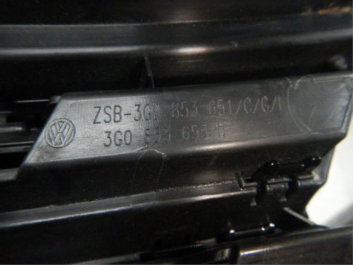 Grille Volkswagen Passat (22726737)