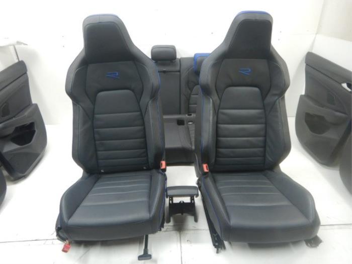 VW Golf 8 R Interieur Leder Stof Verwarmd Koeling Memory Carbon