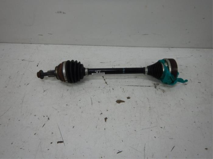 VW Golf 7 Aandrijfas Links-voor