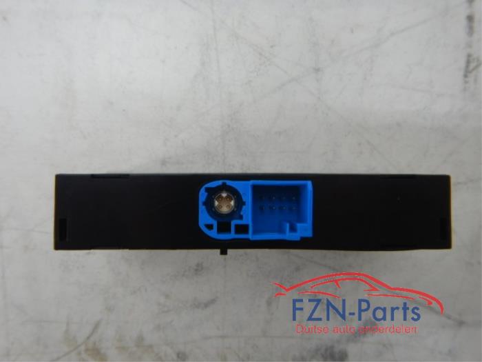 AUX/USB aansluiting Mercedes G-Klasse (22738807)