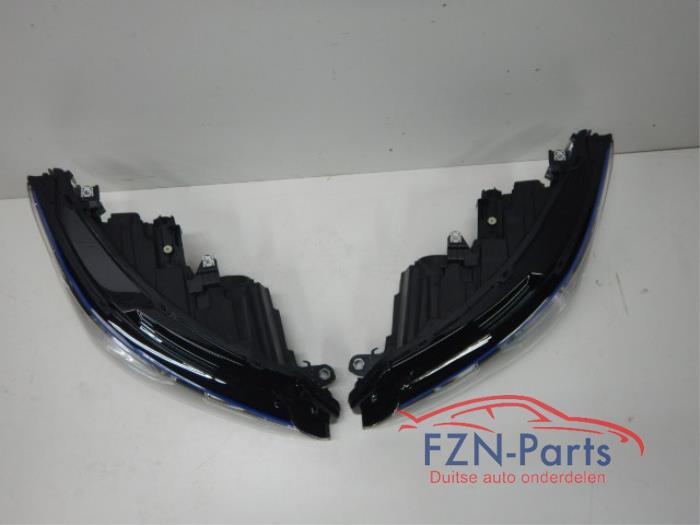 Koplampset links+rechts Volkswagen Golf (22723379)