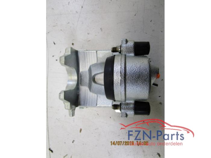 VW Golf 7 Remklauw Links-Voor