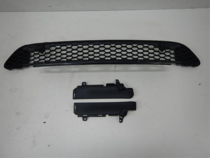 Mercedes-Benz GLE63 AMG Voorbumper Inleg