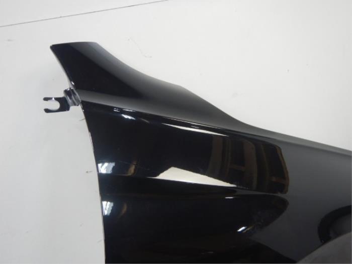 Scherm rechts-voor Seat Tarraco (22724116)