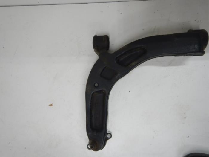VW Transporter T6.1 Draagarm Rechts-Voor