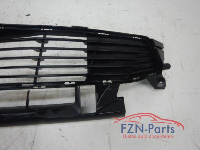 Peugeot 5008 Bumper Grille Adaptieve Cruise Control