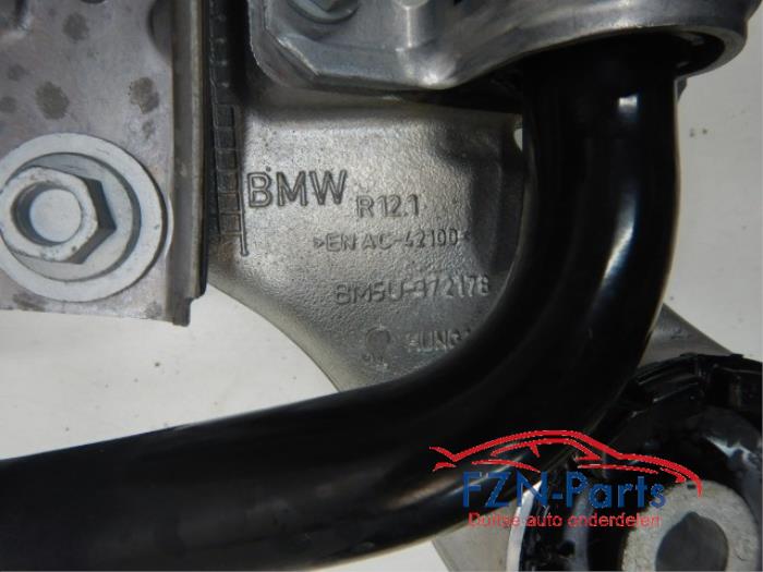 Subframe BMW M8 (22726258)