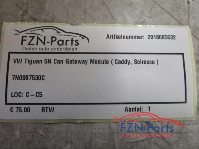 Gateway module Volkswagen Scirocco (22734221)
