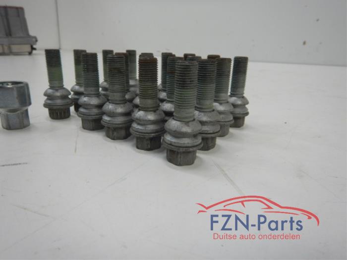 Wielbouten set Volkswagen Transporter (22743460)